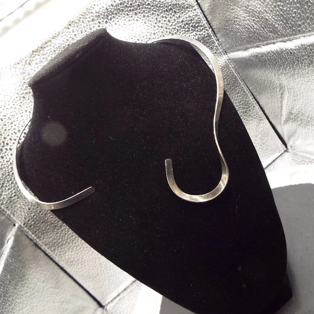 MID CENTURY MODERN STERLING SCULPTURAL ONE OF A KIND CHOKER NECKWIRE NECKLACE B1 - Picture 2 of 4